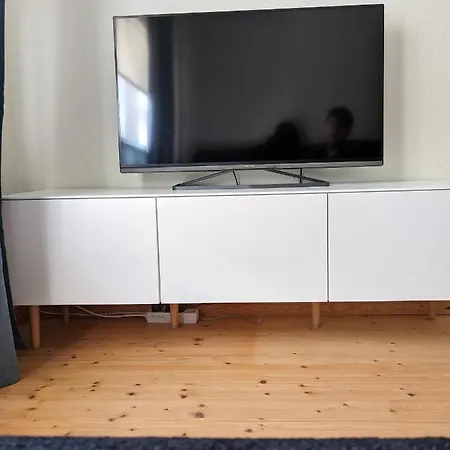 Apartment One Bedroom Getaway Near With A/c